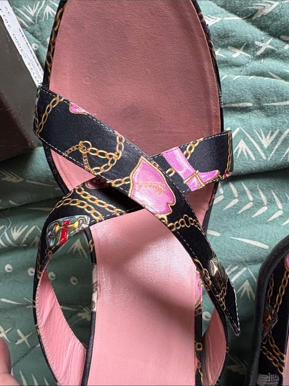 Gorgeous Gucci Black Chain-Print Mules with Pink Footbed size 10.5 Sexy & Chic - Picture 10 of 11